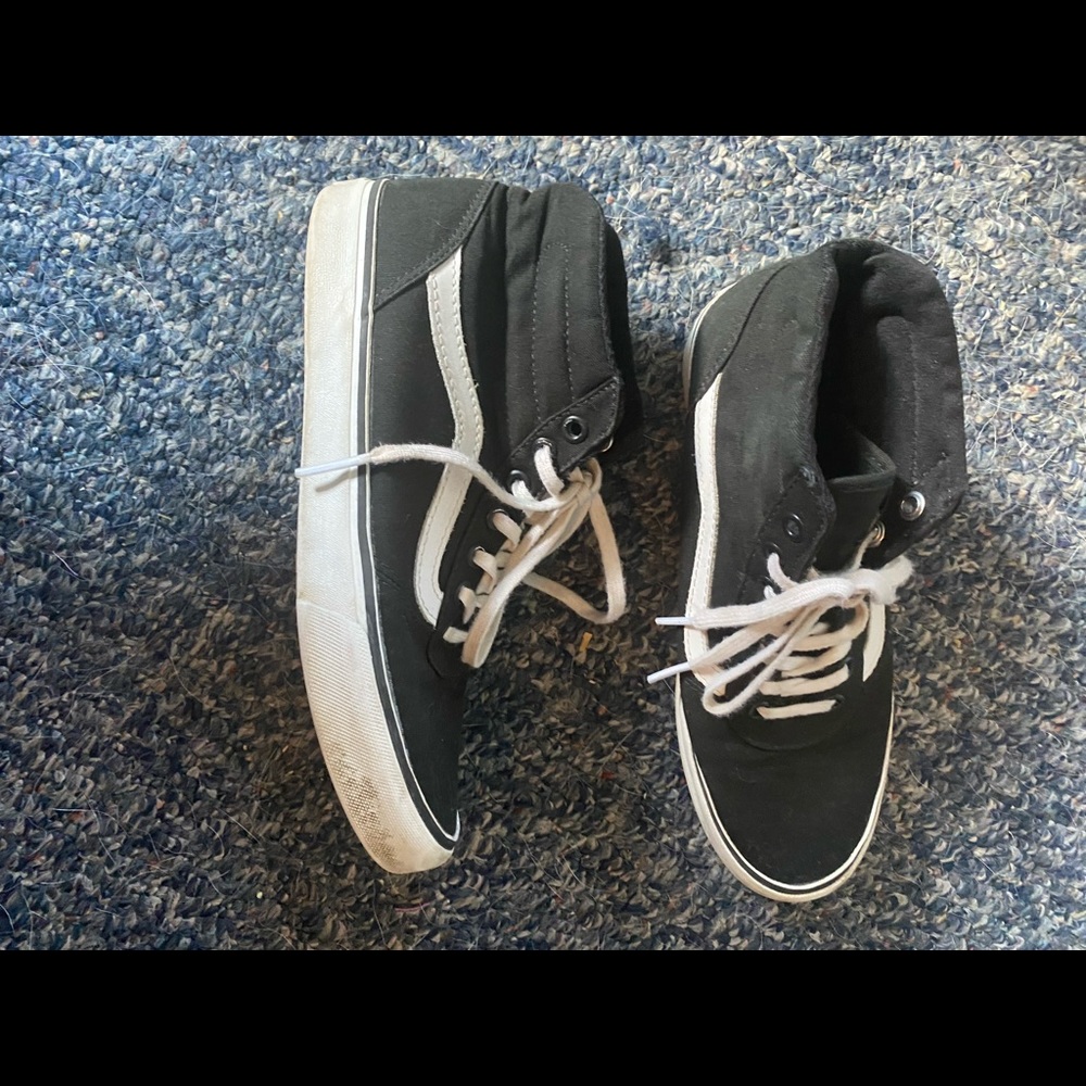 Women’s high top Vans